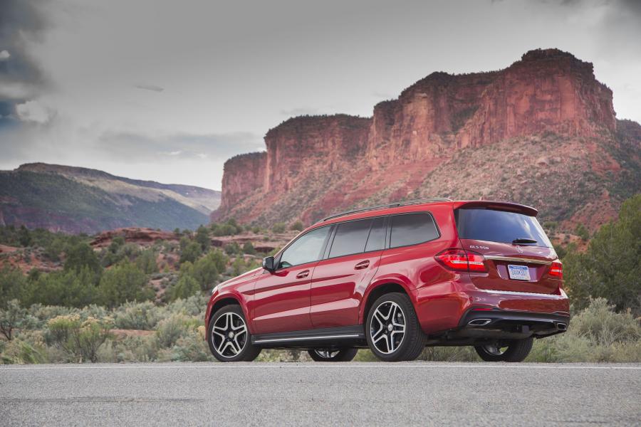  Mercedes-Benz GLS550 4Matic AMG Line 2016 года  (фото 26 из 33)